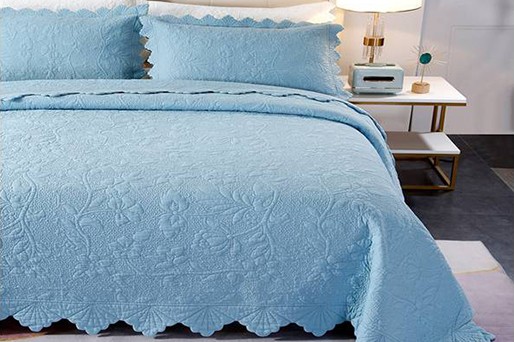 Solid color ultrasonic bedspread 3pcs